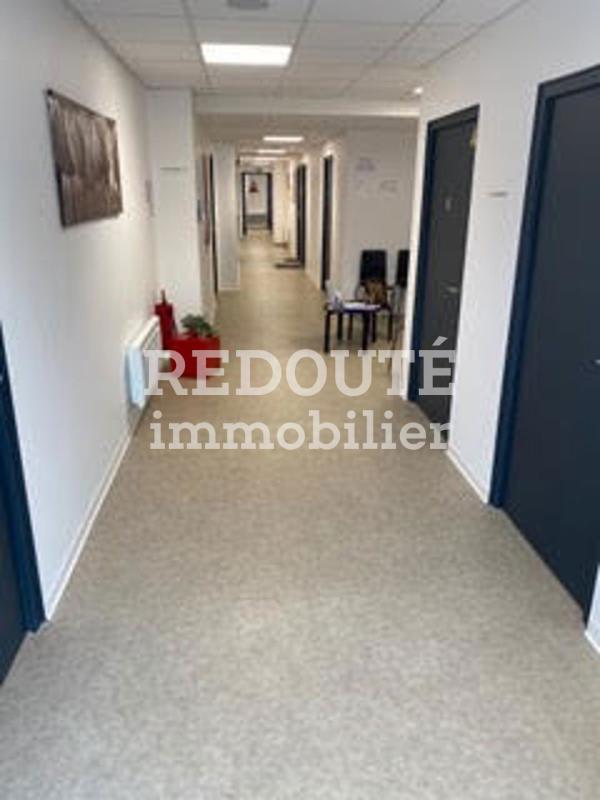 Bureau - 23 m² - 1 pièce