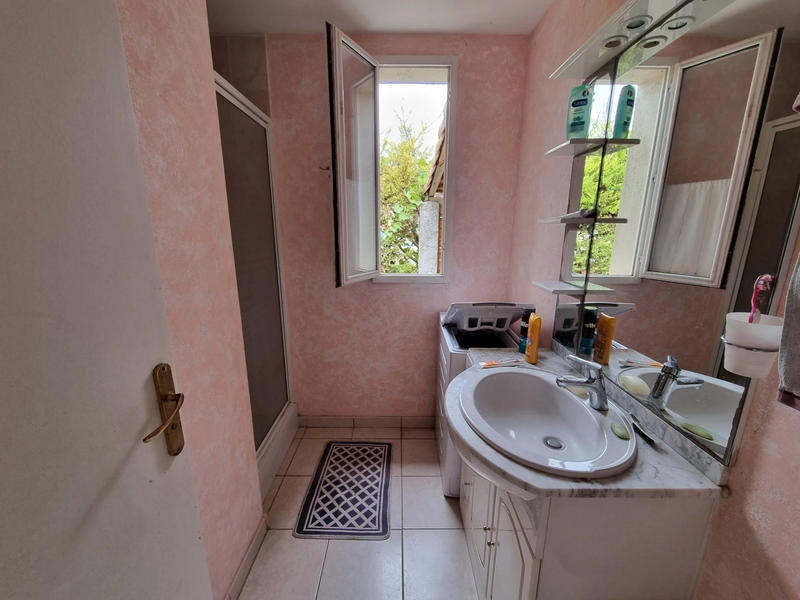 Villa - 110 m² - 6 pièces