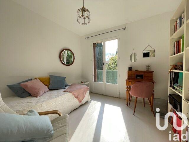 Appartement - 83 m² - 3 pièces