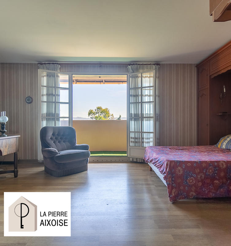 Maison - 157 m² - 6 pièces