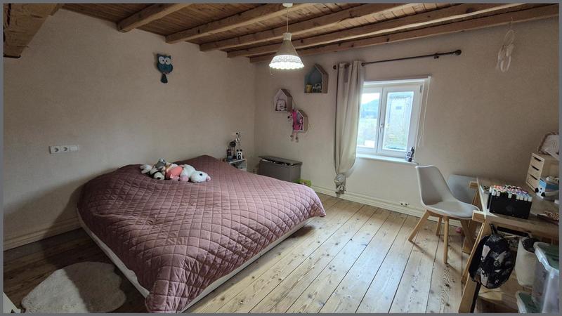 Maison - 185 m² - 7 pièces