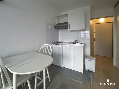 Appartement - 18 m² - 1 pièce