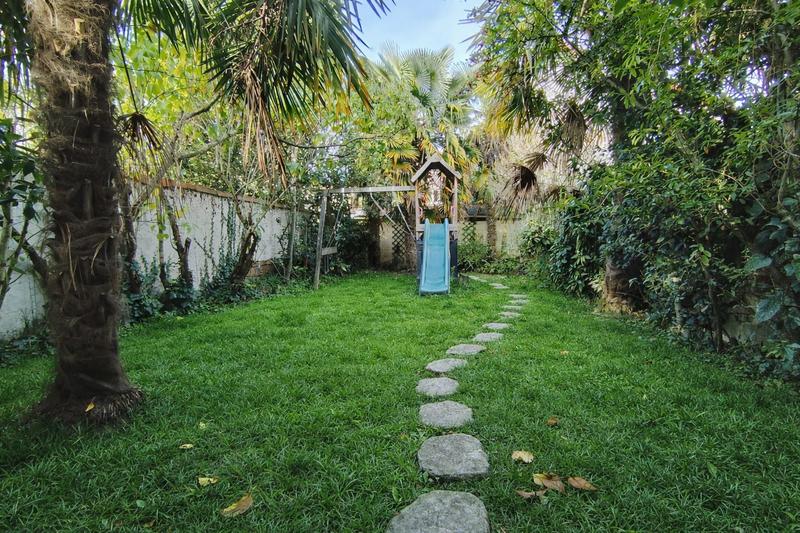 Maison - 93 m² - 4 pièces