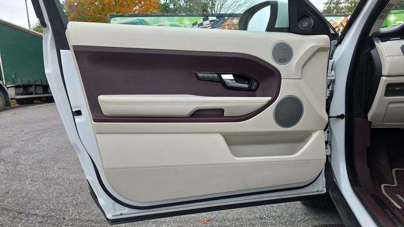 Land Rover Range Rover Evoque 2.2 Td4 150 4wd Prestige