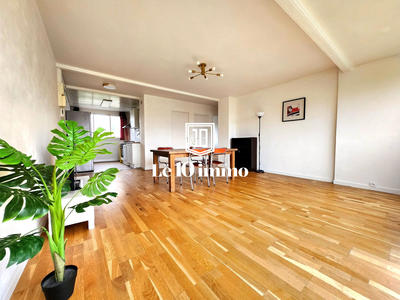Appartement - 84 m² - 5 pièces
