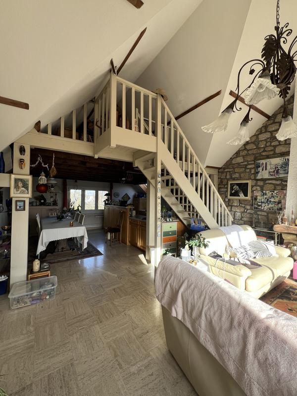 Appartement - 105 m² - 5 pièces