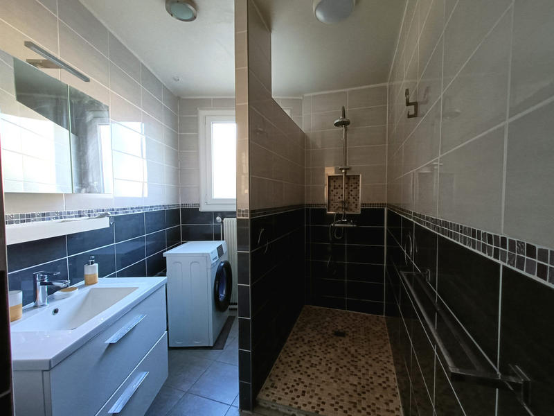 Appartement - 66 m² - 3 pièces