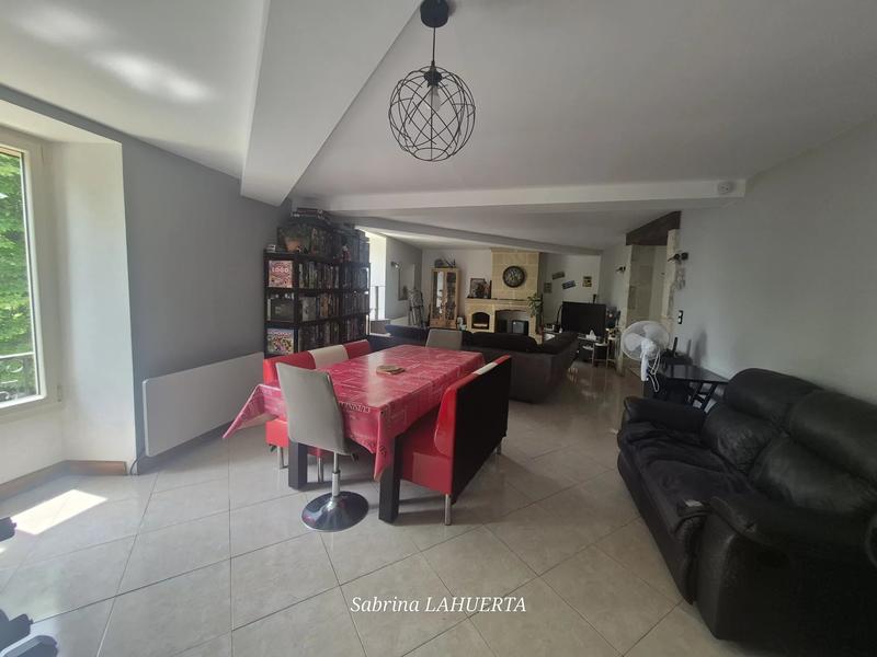 Maison - 92 m² - 3 pièces