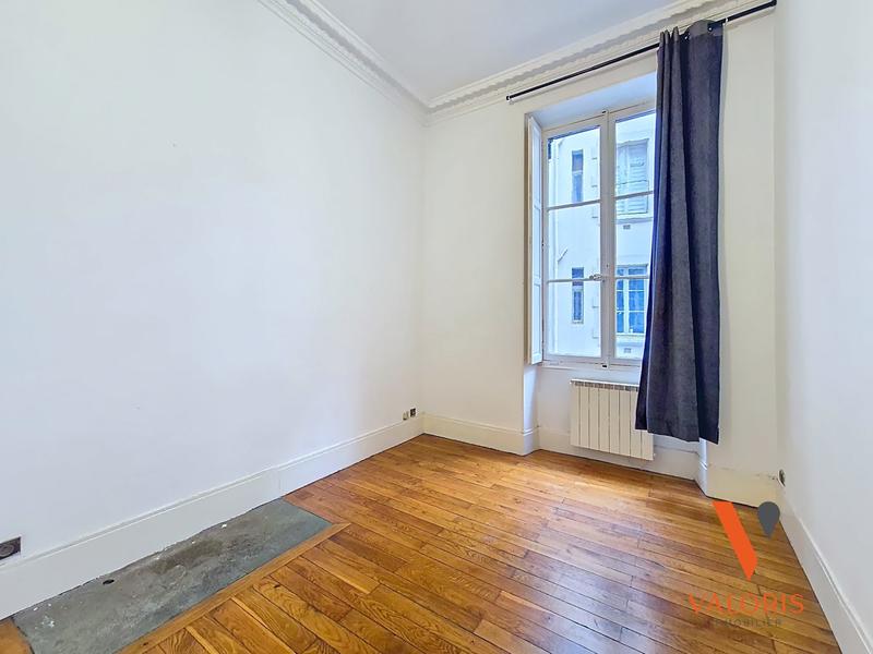 Appartement - 170 m² - 6 pièces