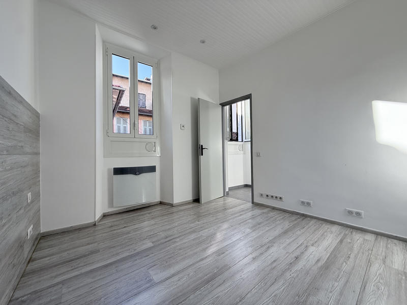 Appartement - 78 m² - 2 pièces