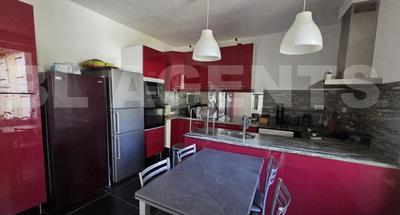 Maison de ville - 180 m² - 7 pièces