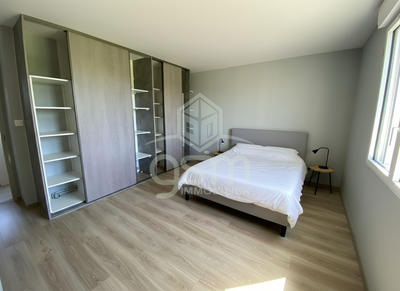 Maison traditionnelle - 99 m² - 4 pièces