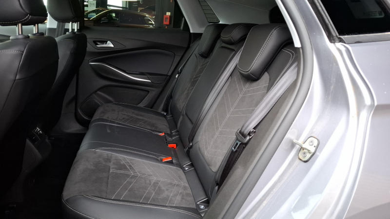 Opel grandland 1.5 Diesel 130 ch Automatique Ultimate