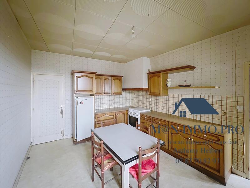 Maison - 284 m² - 10 pièces