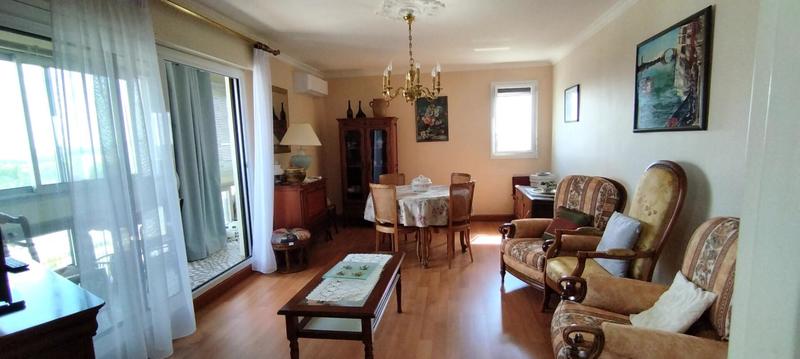 Appartement - 88 m² - 3 pièces