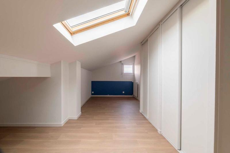 Duplex - 110 m² - 4 pièces