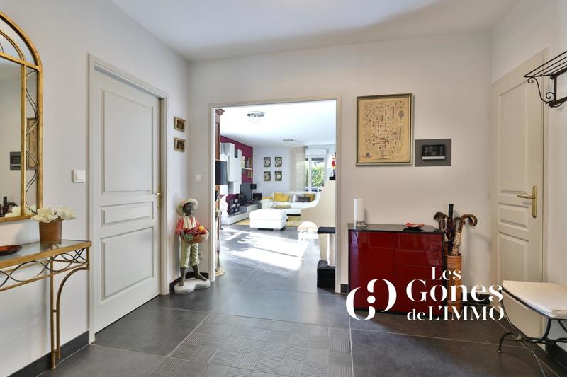 Appartement - 118 m² - 5 pièces