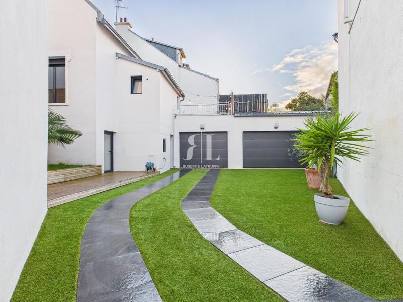 Maison - 164 m² - 5 pièces