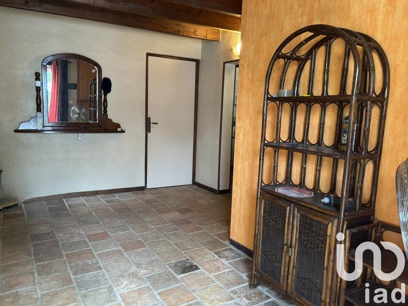 Maison - 205 m² - 11 pièces