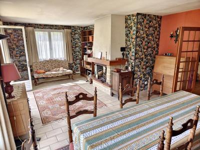 Maison - 175 m² - 12 pièces