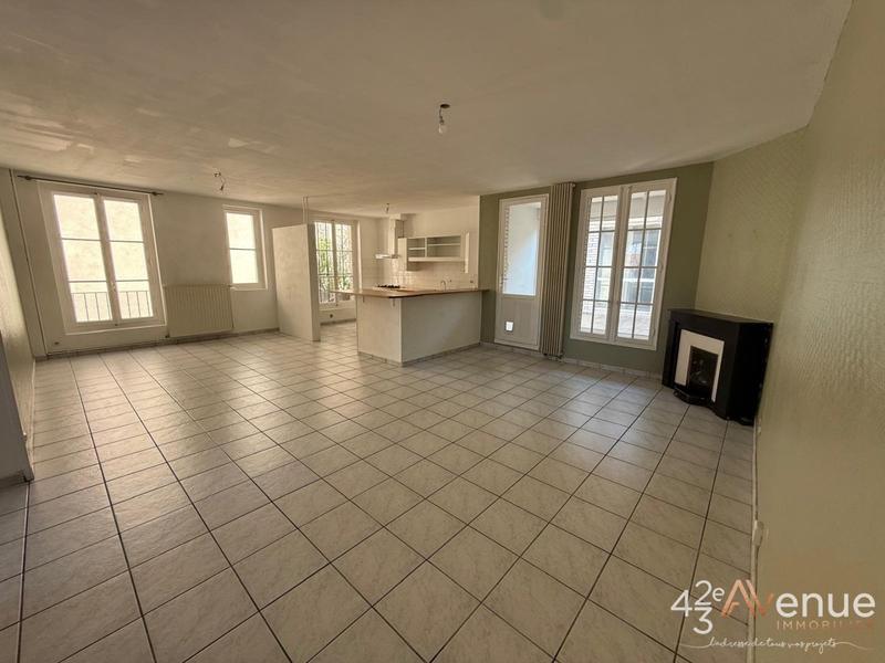 Appartement - 166 m² - 6 pièces