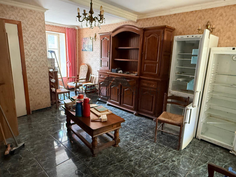 Propriété - 130 m² - 5 pièces