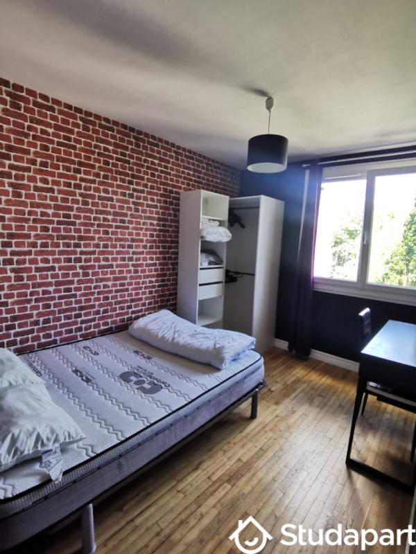 Chambre - 13 m² - 1 pièce