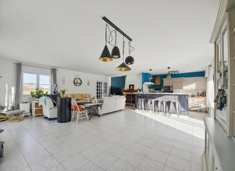 Maison - 130 m² - 5 pièces