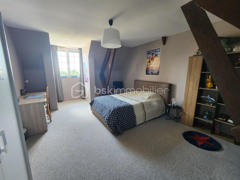 Maison traditionnelle - 138 m² - 6 pièces