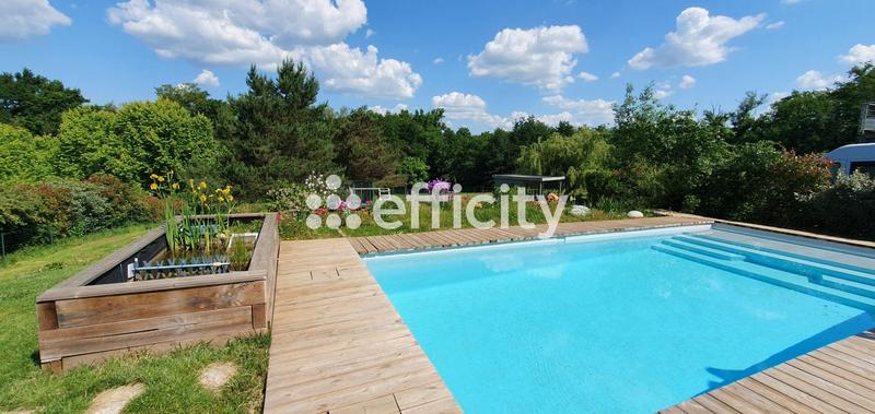 Maison - 100 m² - 5 pièces