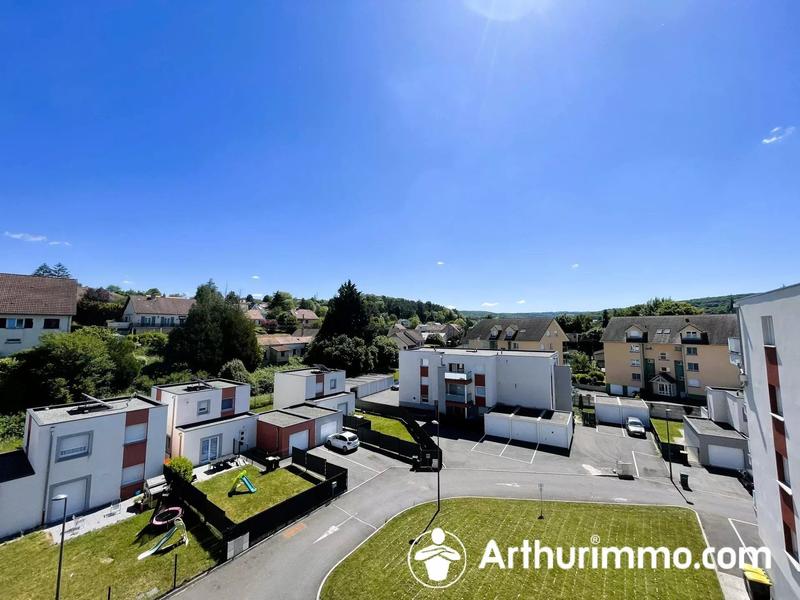 Appartement - 123 m² - 6 pièces