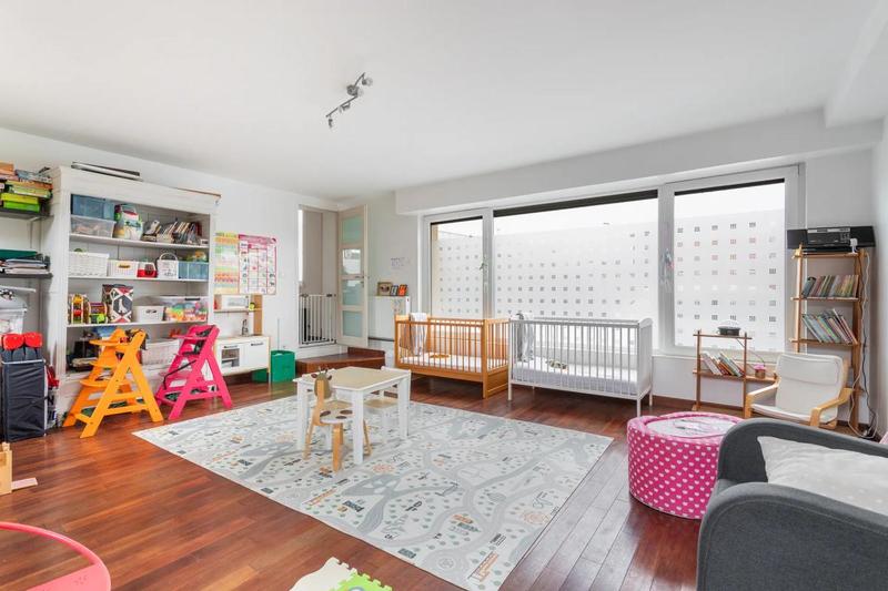 Maison - 229 m² - 8 pièces