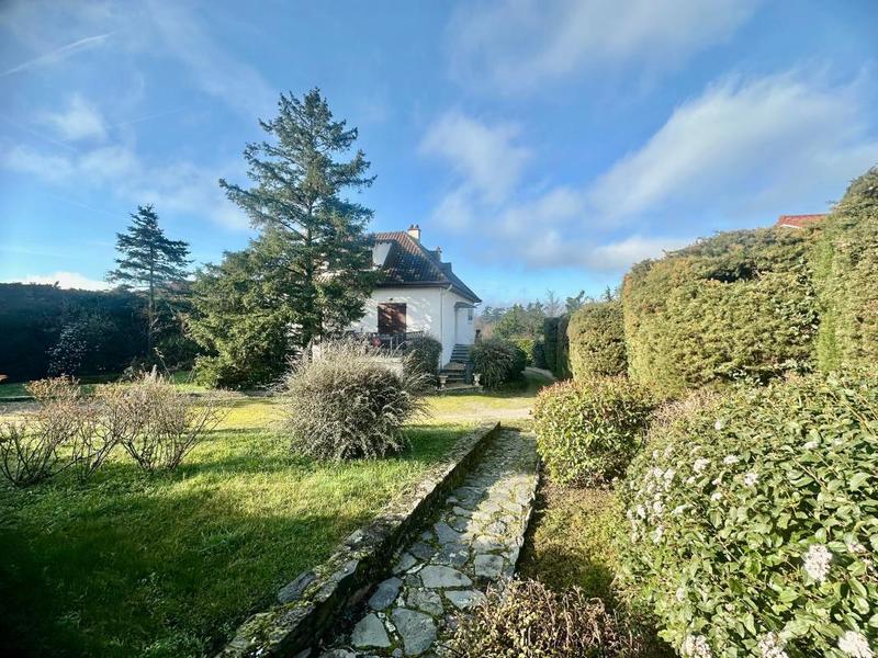 Maison - 148 m² - 6 pièces