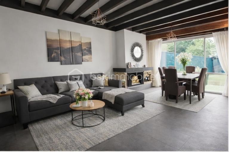 Maison - 105 m² - 6 pièces