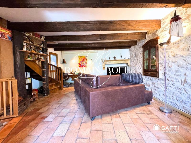 Maison de village - 100 m² - 4 pièces