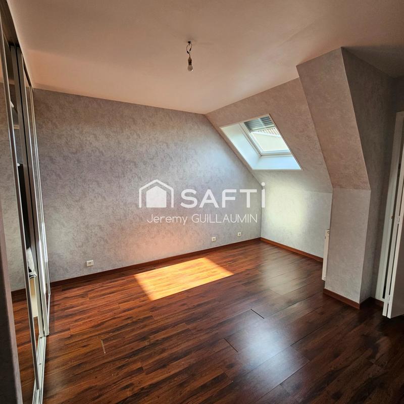 Maison - 311 m² - 11 pièces