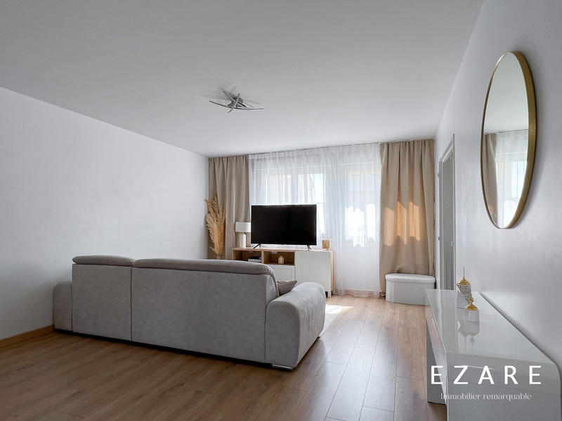 Maison - 80 m² - 5 pièces