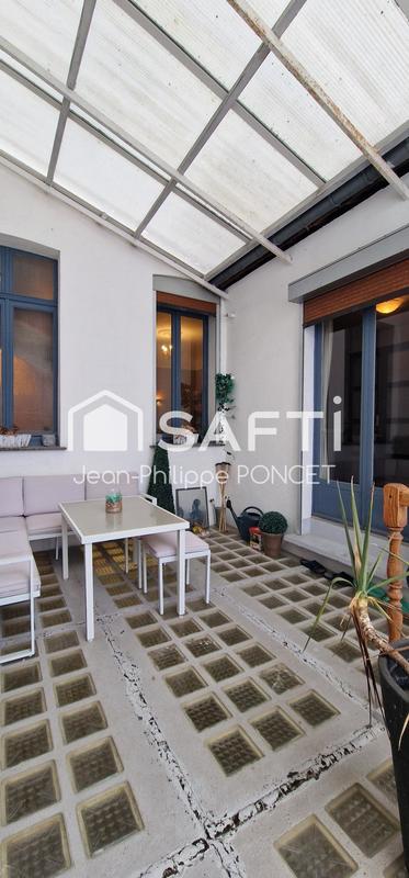 Maison - 161 m² - 6 pièces