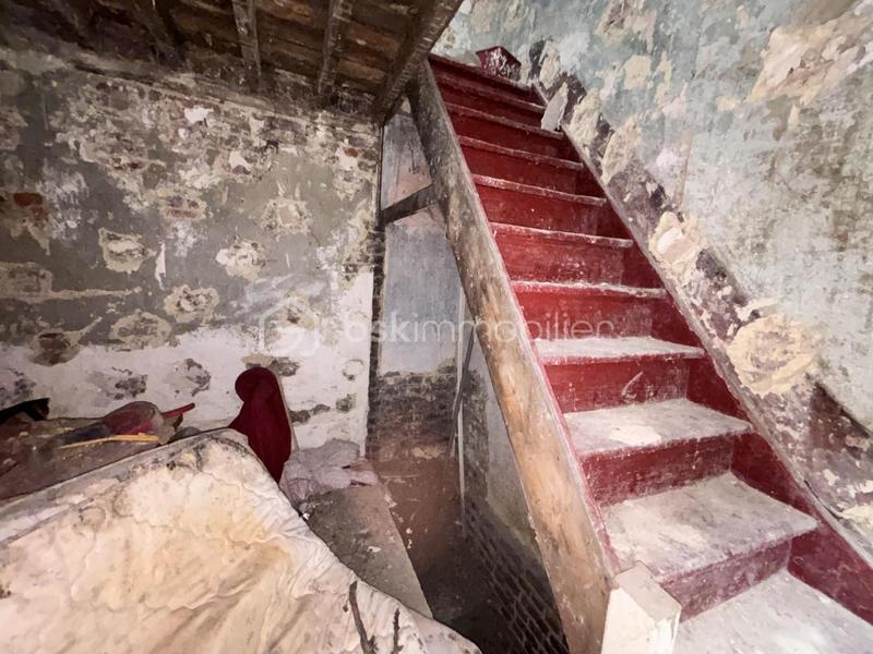 Immeuble - 100 m² - 10 pièces