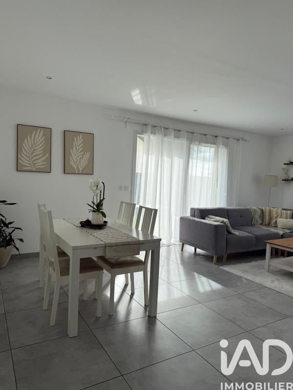 Maison - 166 m² - 7 pièces