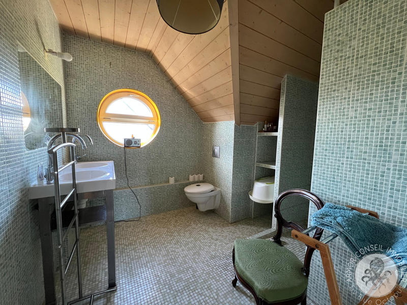 Maison - 121 m² - 5 pièces