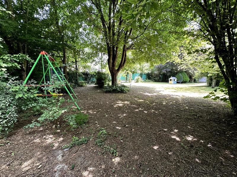 Maison - 170 m² - 6 pièces