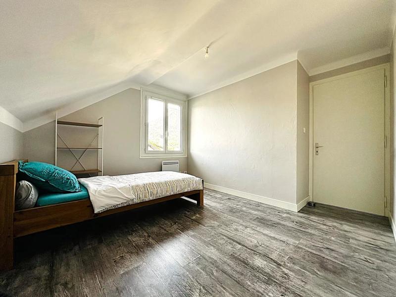 Appartement - 76 m² - 5 pièces