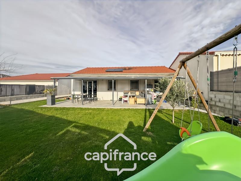 Maison - 74 m² - 4 pièces