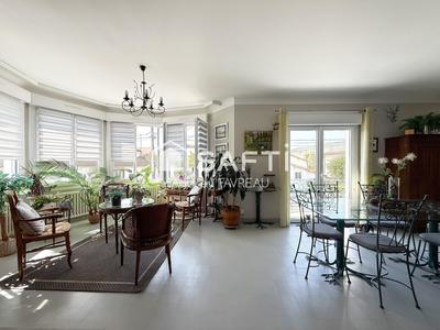 Maison - 168 m² - 5 pièces