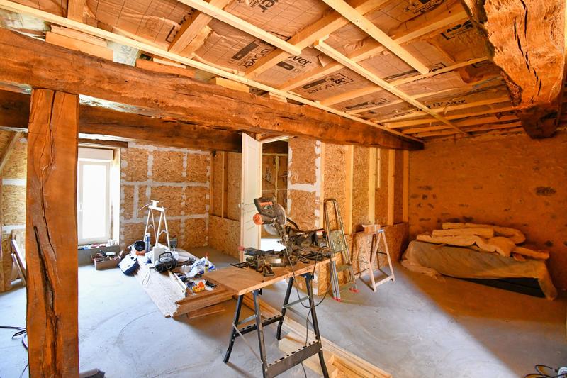 Maison ancienne - 258 m² - 8 pièces