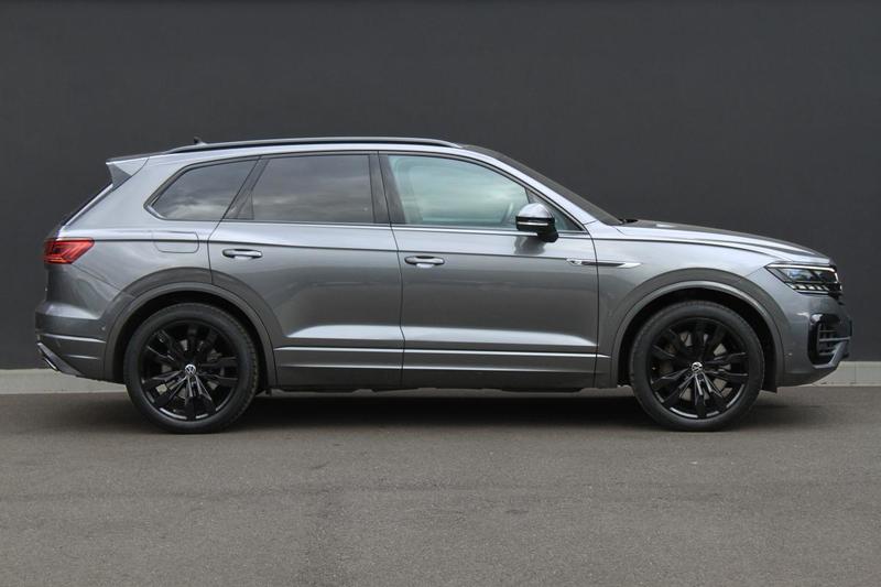 Volkswagen Touareg R -Design 3.0hybrid 462ch To Attelage - Lld 1250/Mois