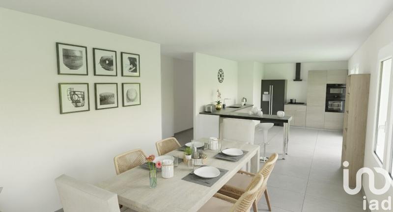 Maison - 89 m² - 5 pièces