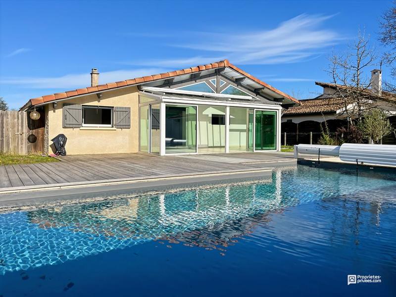 Maison - 135 m² - 6 pièces