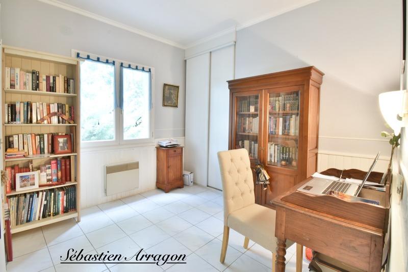Villa - 180 m² - 7 pièces